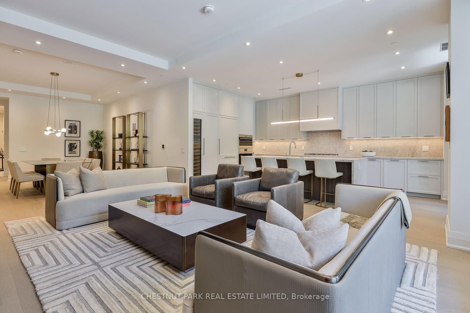 10 Prince Arthur Avenue, Unit Garden Home 1 thumbnail 2