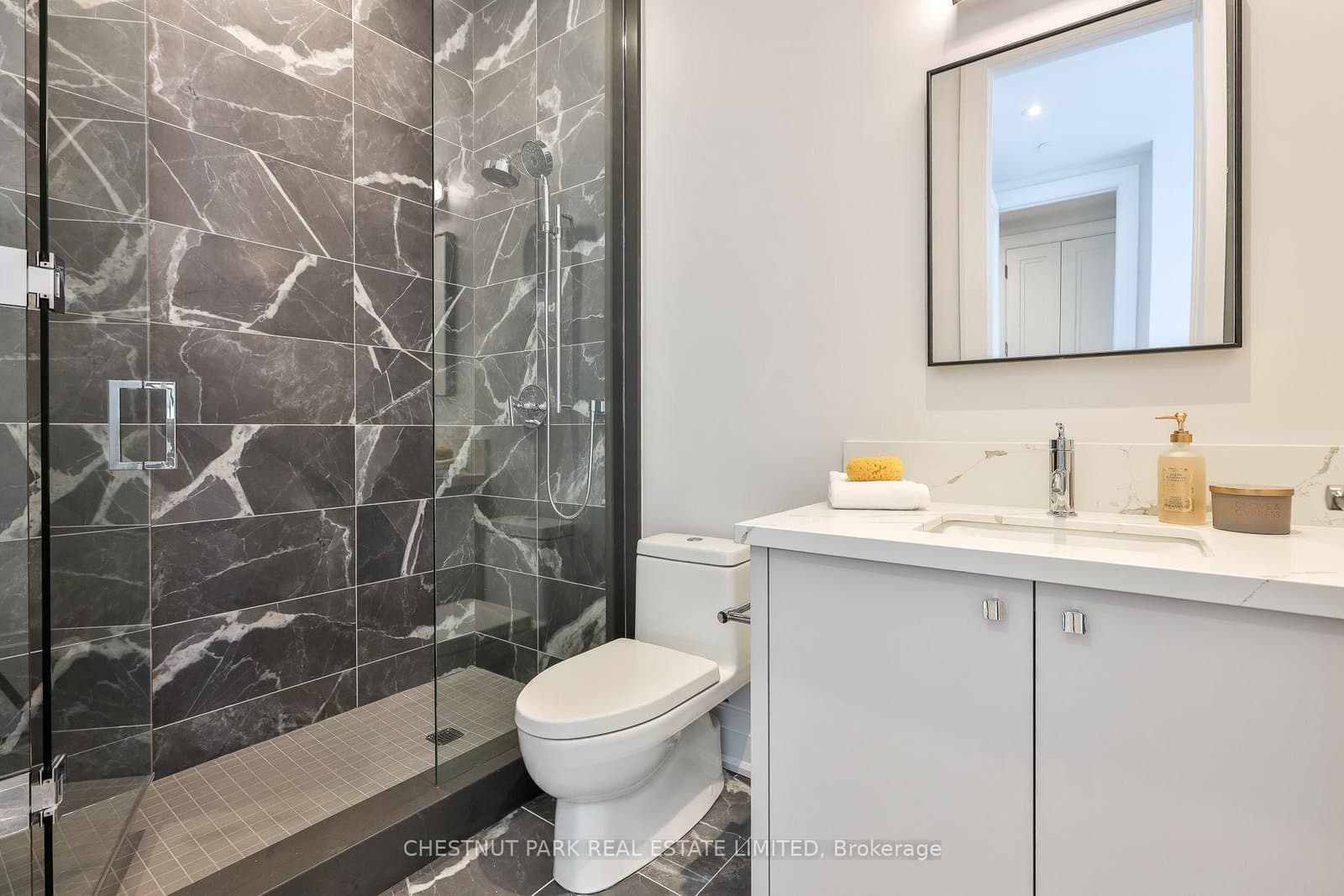 10 Prince Arthur Avenue, Unit Garden Home 1 thumbnail 33