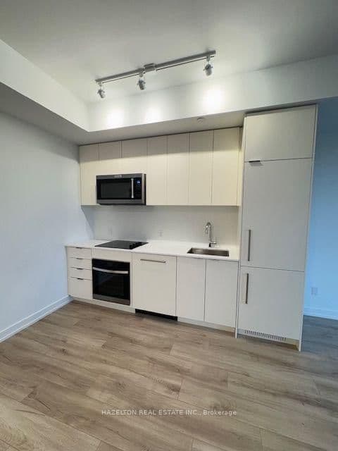 181 Sheppard Avenue E, Unit 619 thumbnail 3