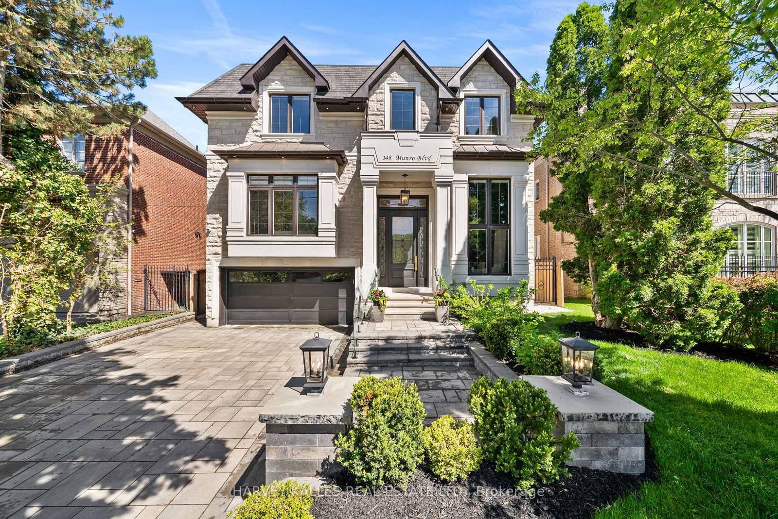 148 Munro Boulevard thumbnail 4