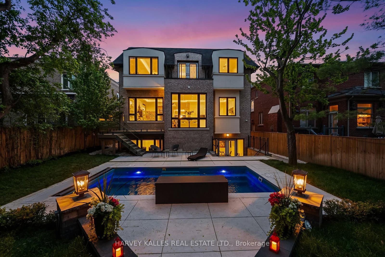 148 Munro Boulevard thumbnail 6