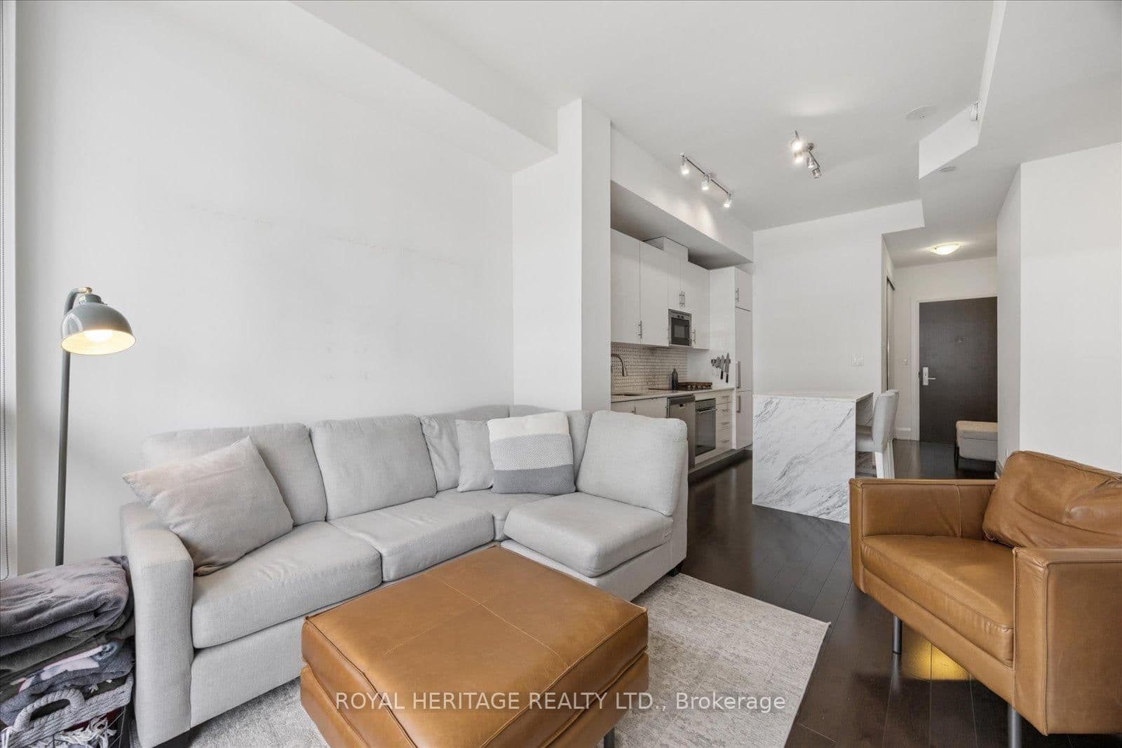 460 Adelaide Street E, Unit PH 122 thumbnail 18