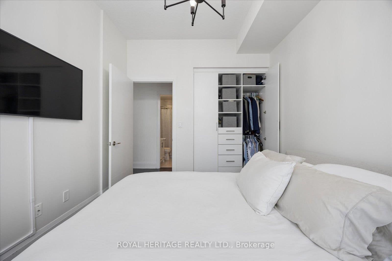 460 Adelaide Street E, Unit PH 122 thumbnail 26