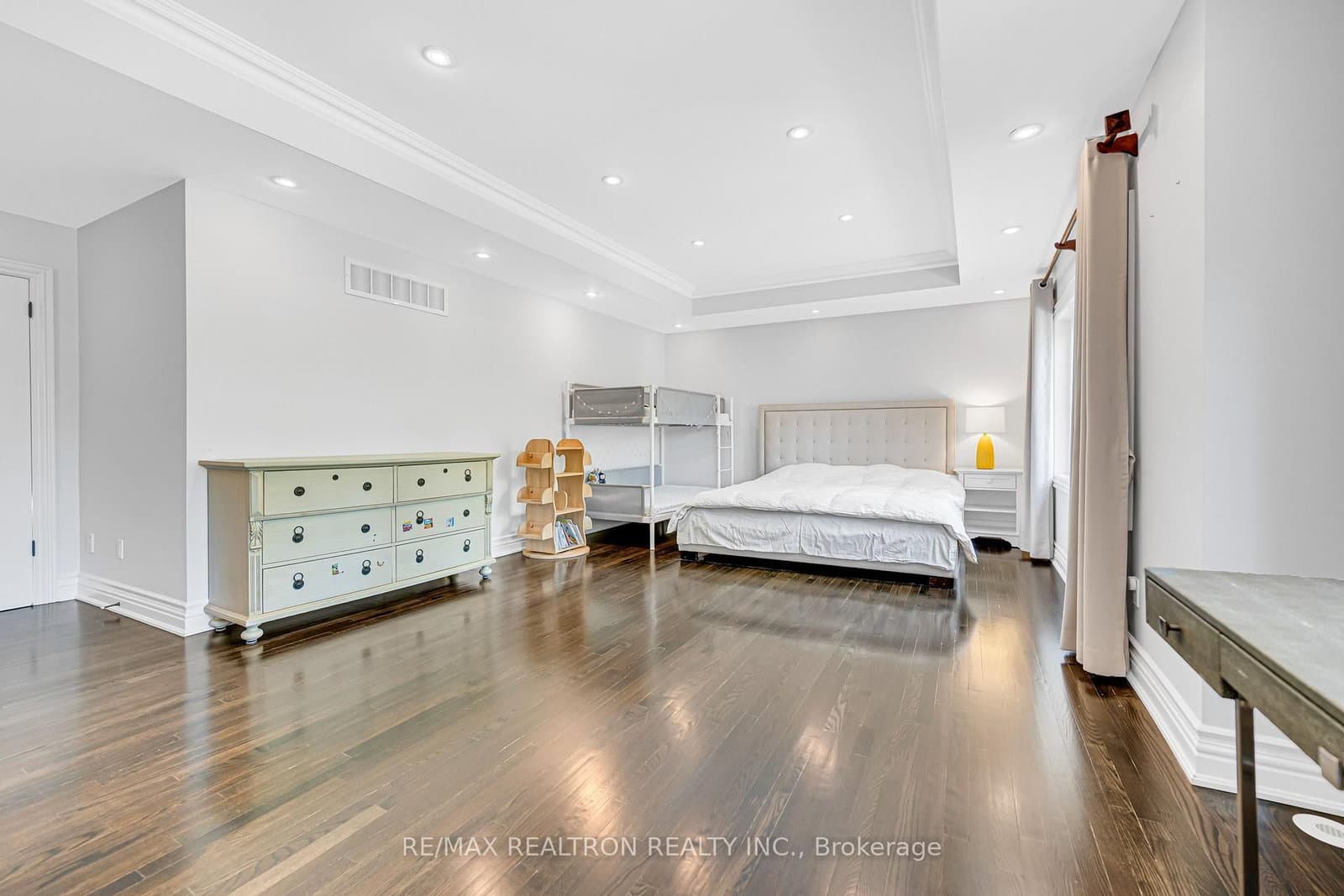 37 Stuart Crescent thumbnail 47