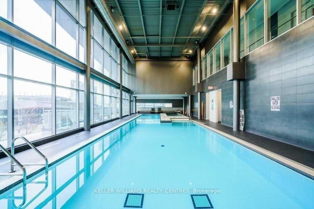 4 K E Spadina Avenue E, Unit 1220 thumbnail 15