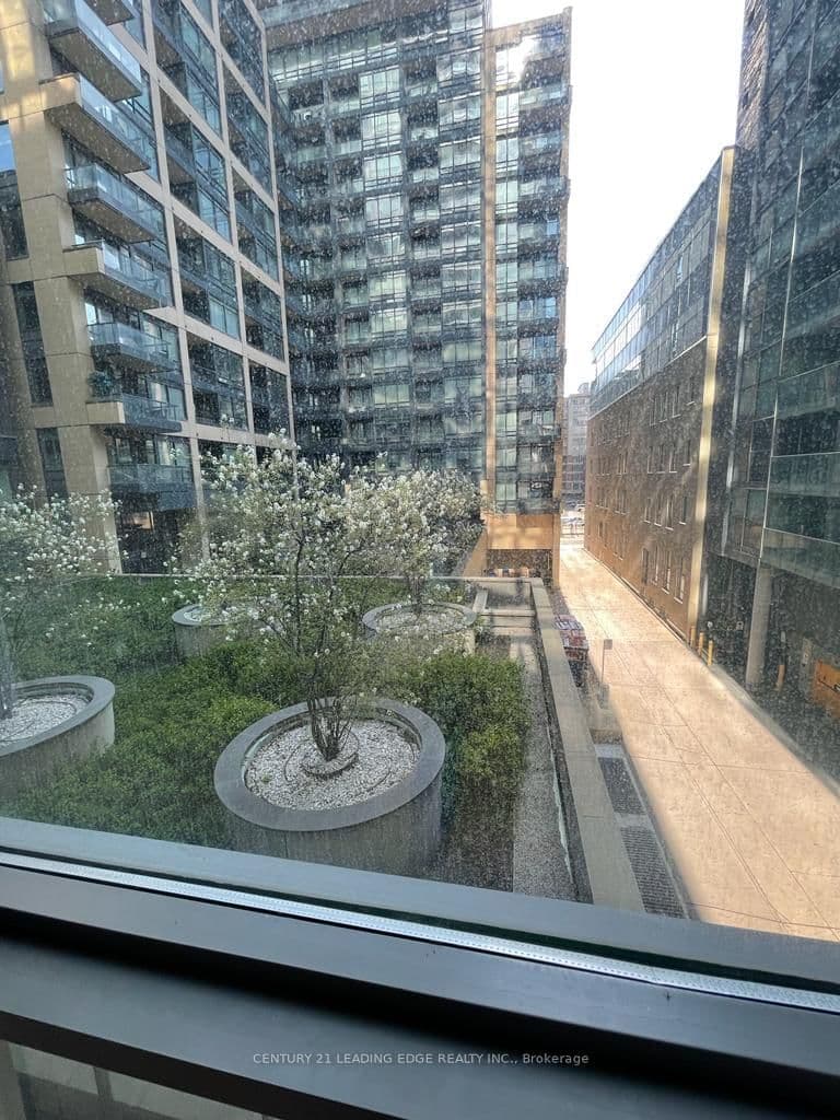 8 Charlotte Street, Unit 302 thumbnail 11