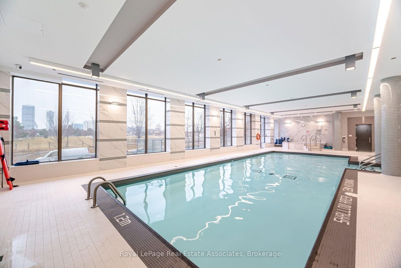 32 Forest Manor Road, Unit 207 thumbnail 29