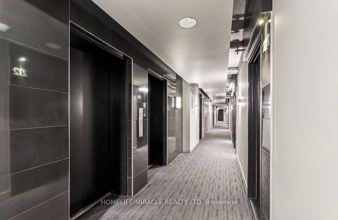 318 King Street E, Unit 207 thumbnail 6