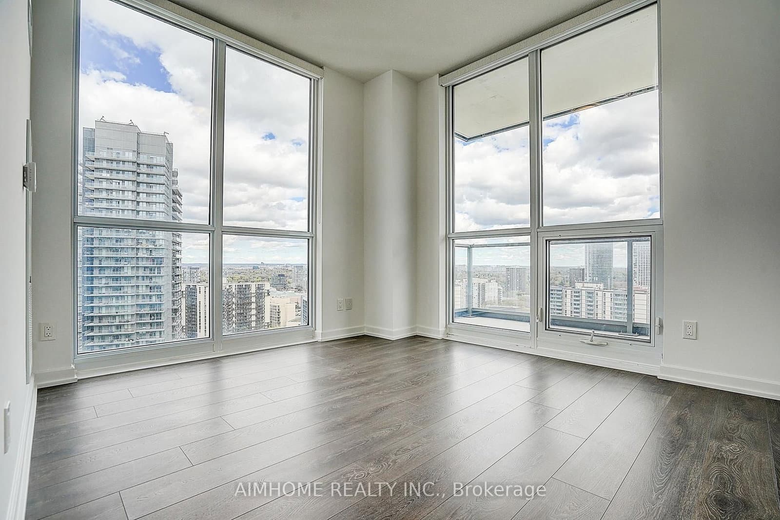 32 Forest Manor Road, Unit 2105 thumbnail 10