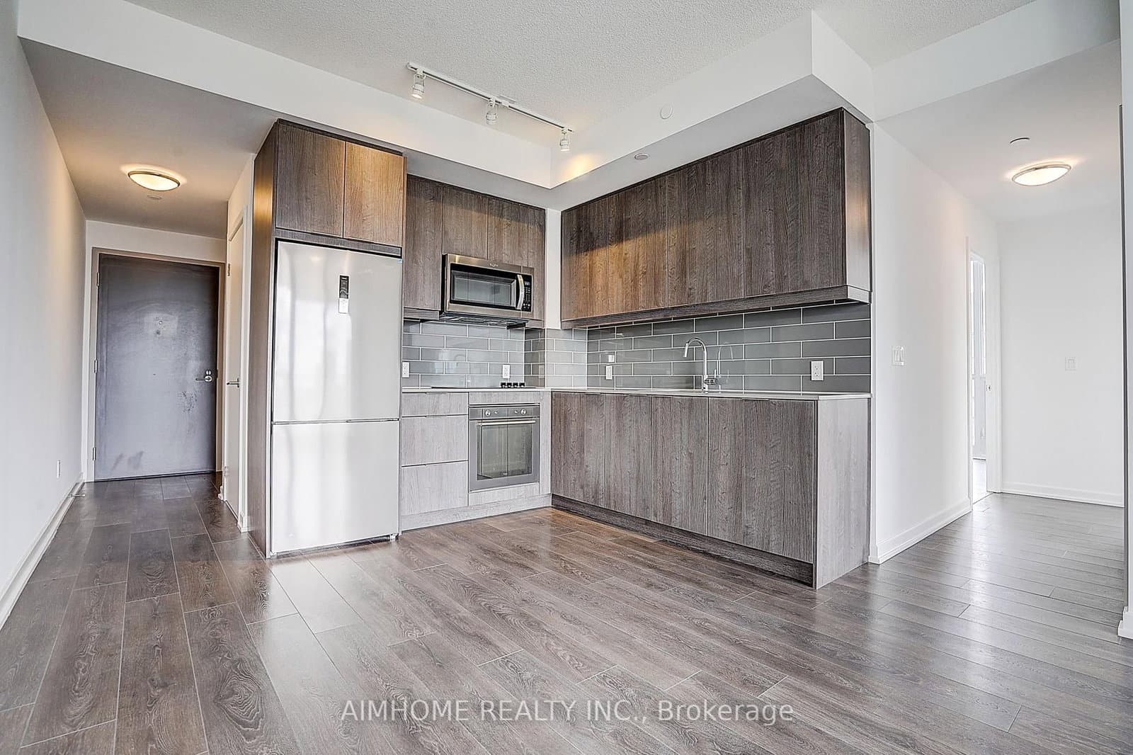 32 Forest Manor Road, Unit 2105 thumbnail 5