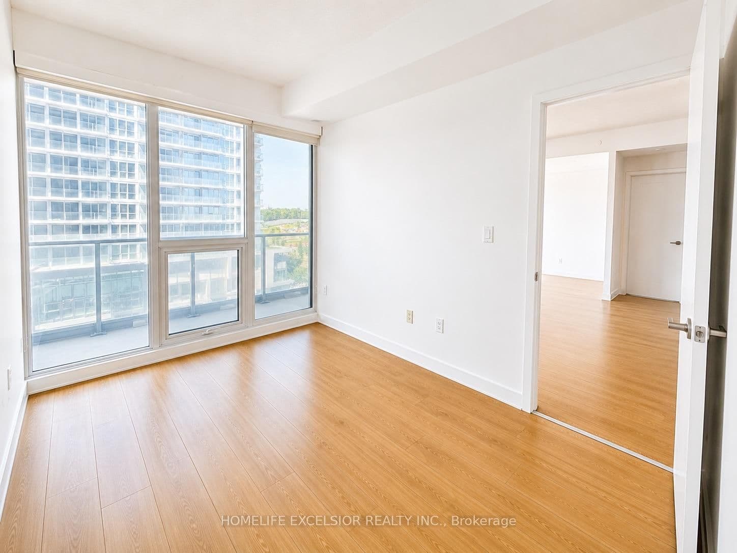 115 Mcmahon Drive, Unit 712 thumbnail 5