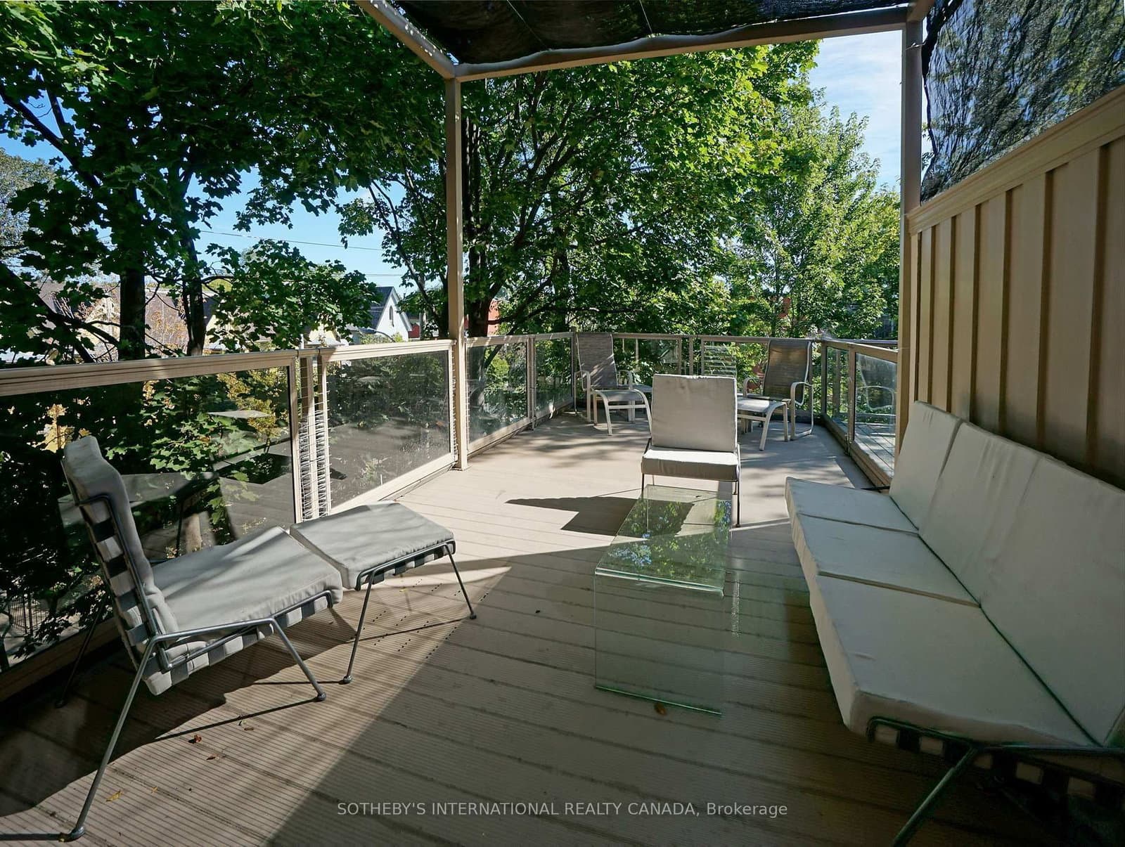 33 Rose Avenue thumbnail 31