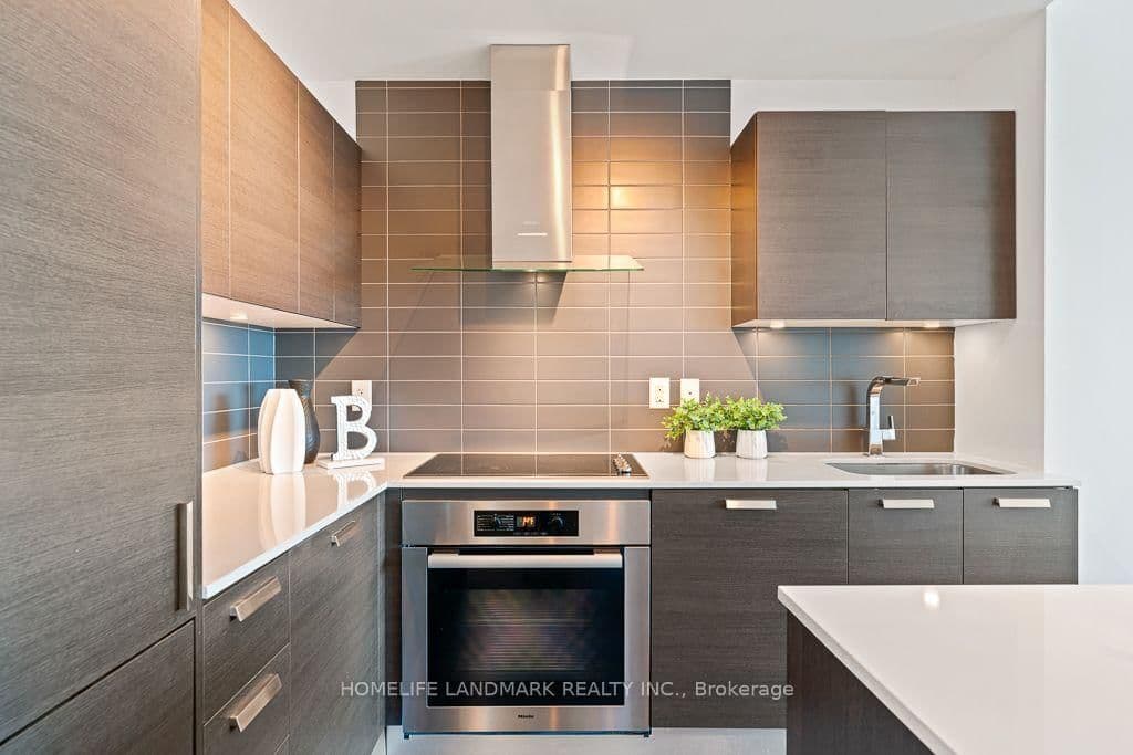9 Bogert Avenue, Unit 3706 thumbnail 13