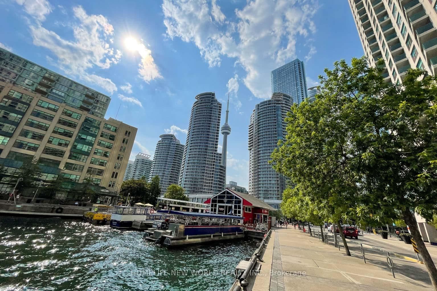 77 Harbour Square, Unit 1602 thumbnail 3