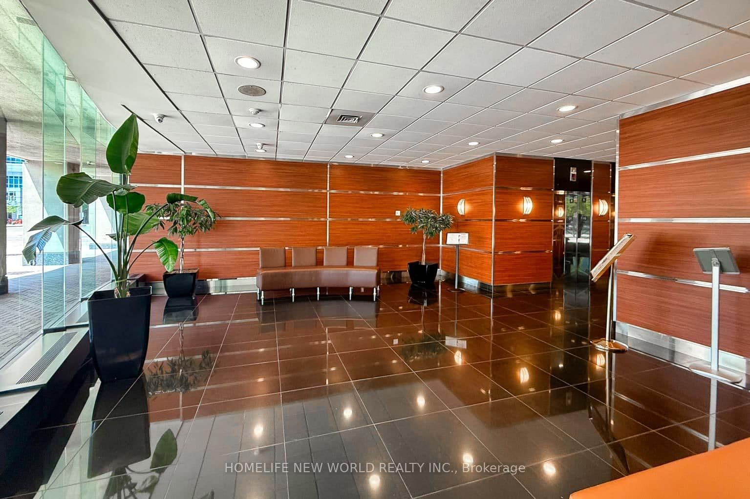 77 Harbour Square, Unit 1602 thumbnail 34