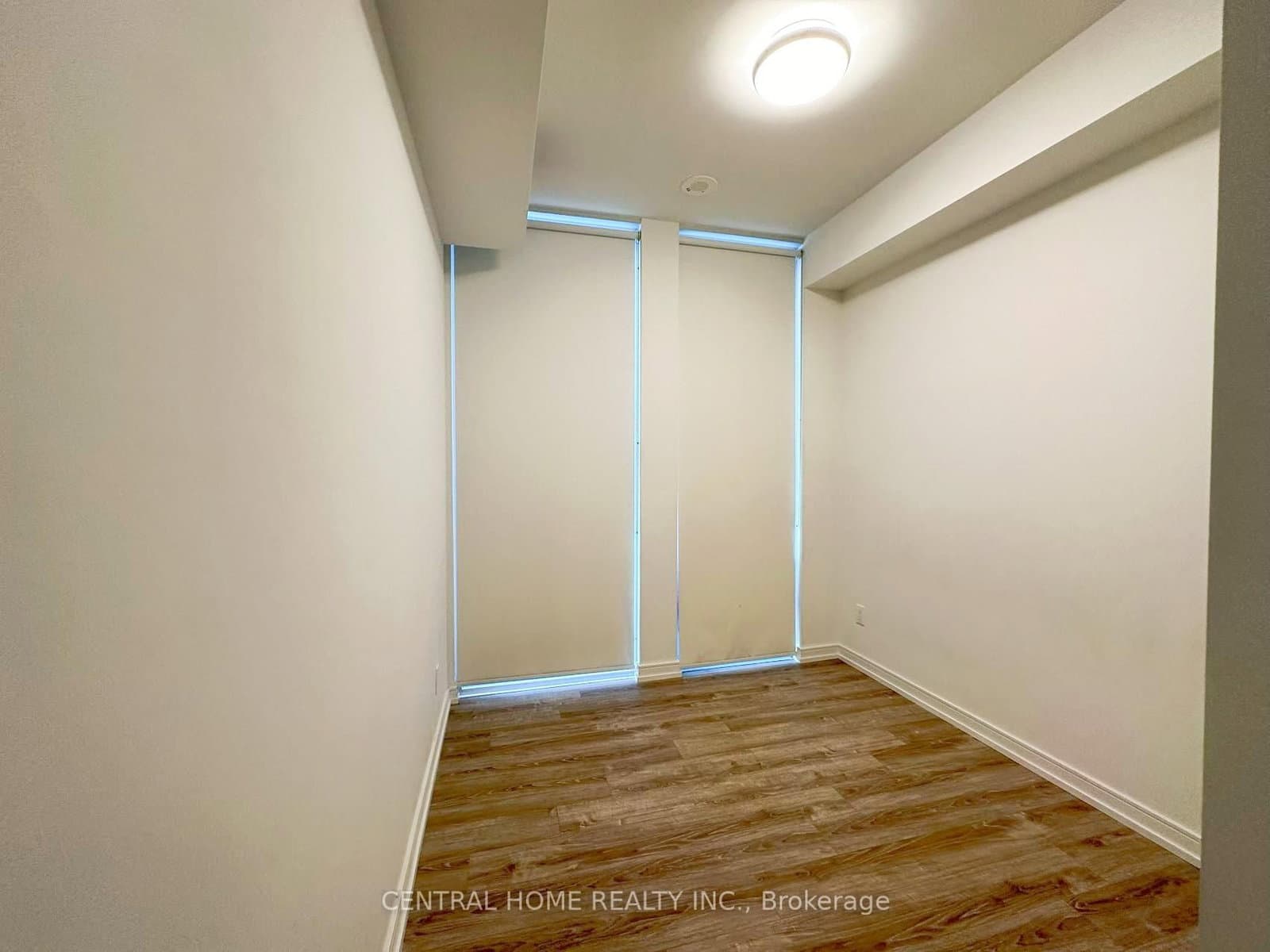 28 Wellesley Street E, Unit 1602 thumbnail 12