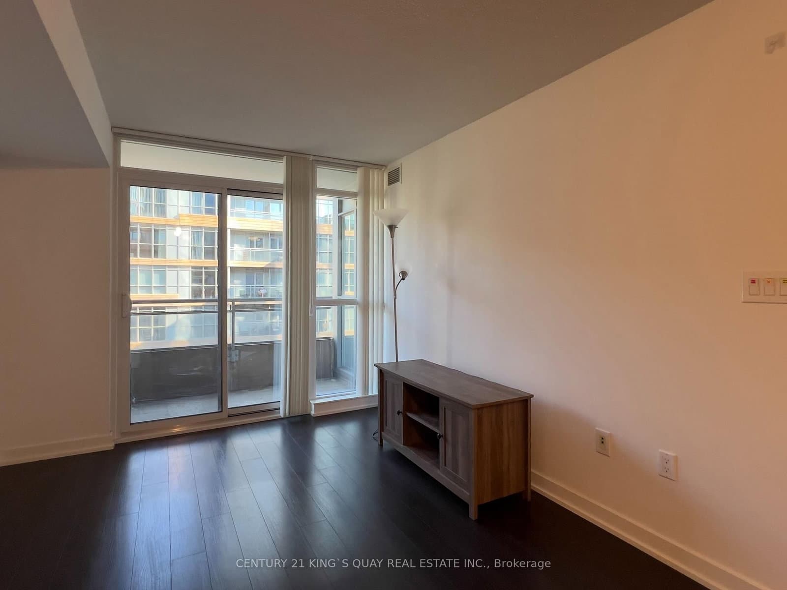 151 Dan Leckie Way, Unit 836 thumbnail 5