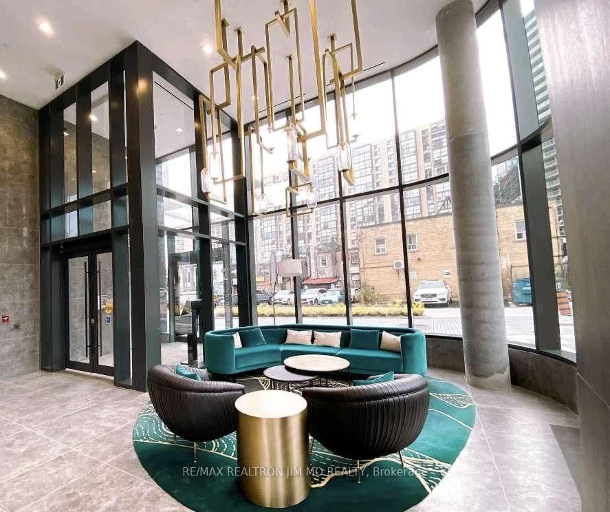 15 Holmes Avenue, Unit 3006 thumbnail 8