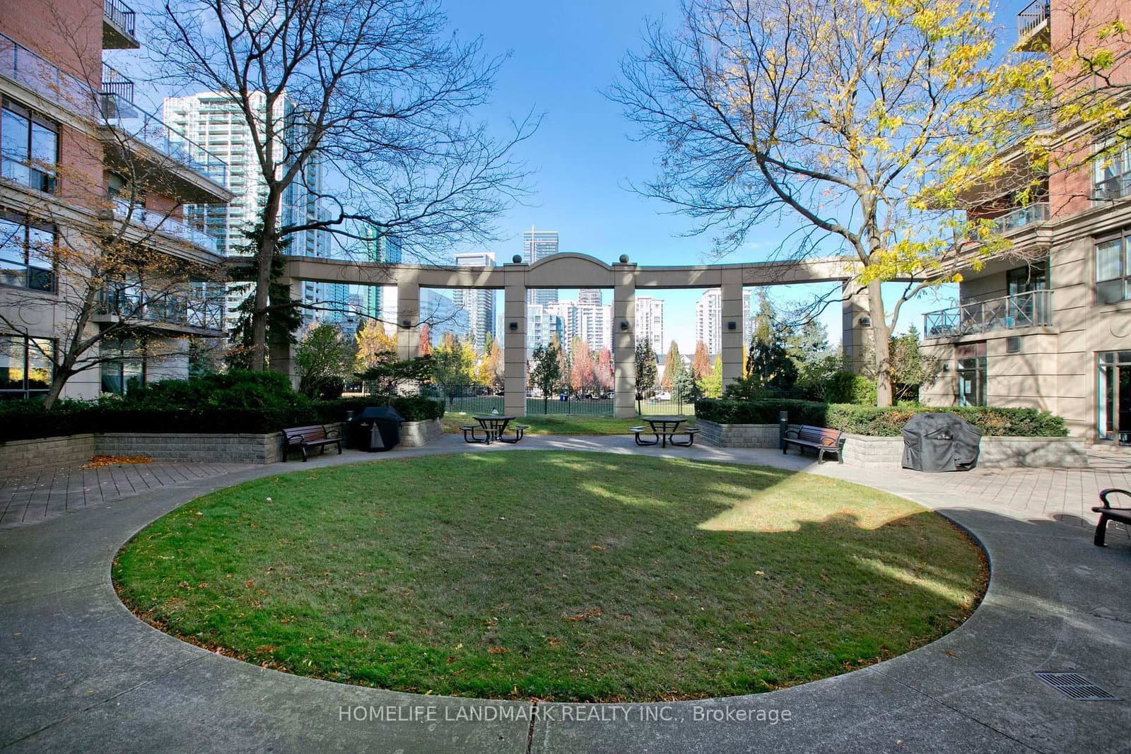 55 Harrison Garden Boulevard, Unit 1210 thumbnail 21