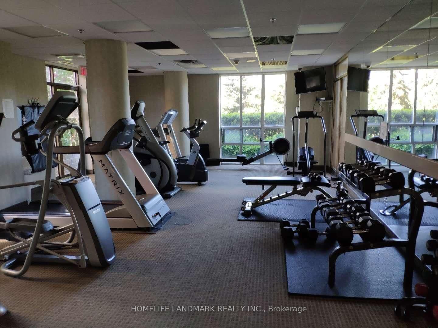 55 Harrison Garden Boulevard, Unit 1210 thumbnail 22