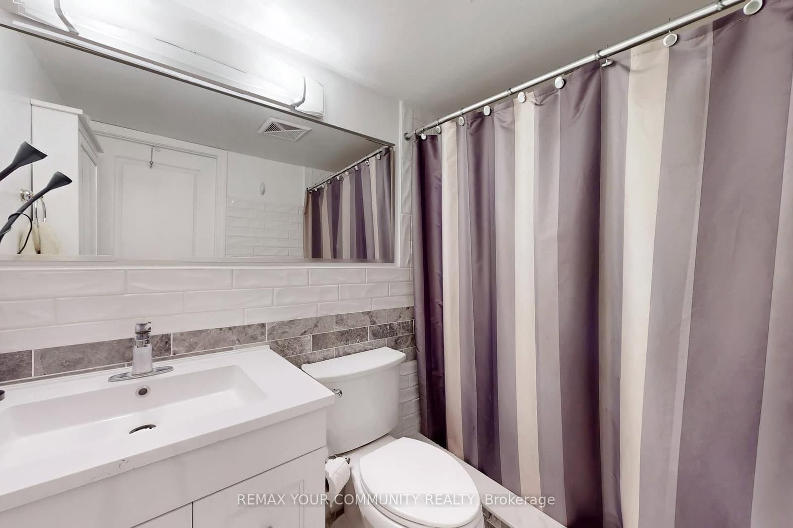 503 Beecroft Road, Unit 607 thumbnail 25