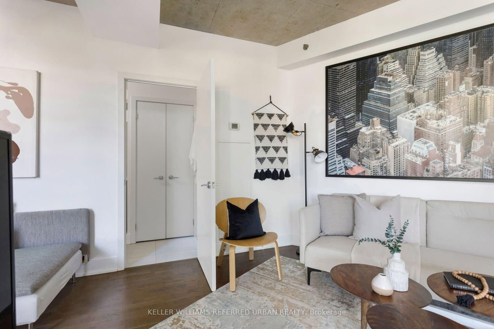 90 Trinity Street, Unit 212 thumbnail 10