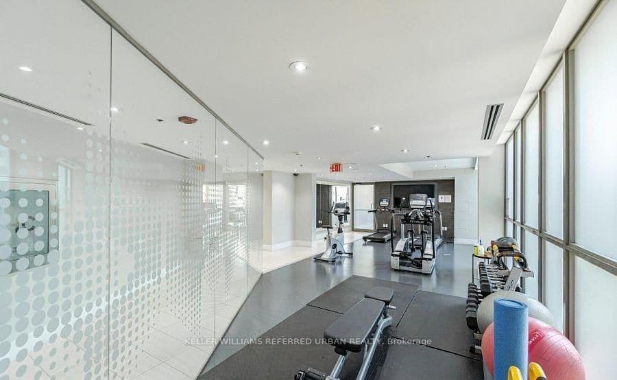 90 Trinity Street, Unit 212 thumbnail 29