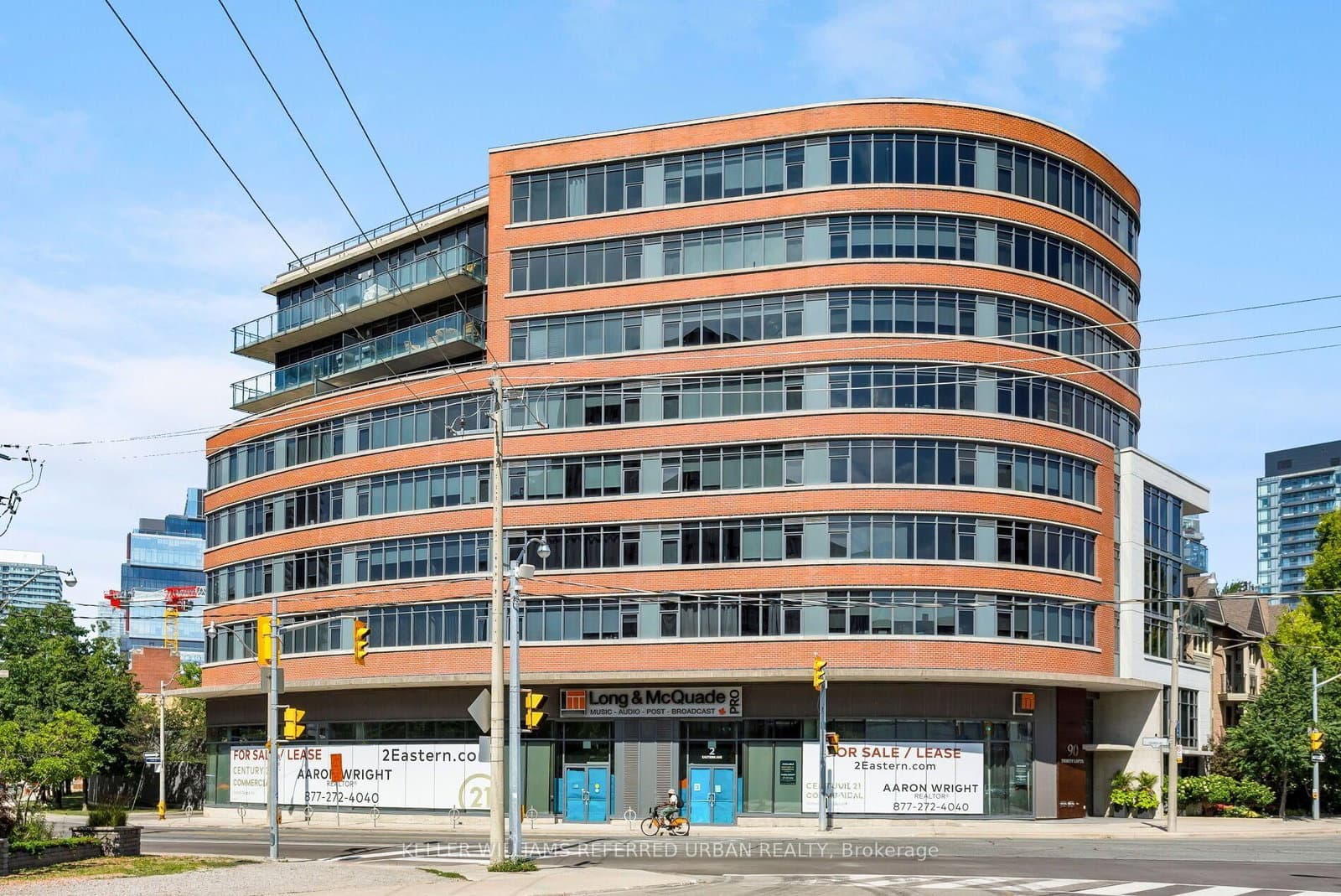 90 Trinity Street, Unit 212 thumbnail 32