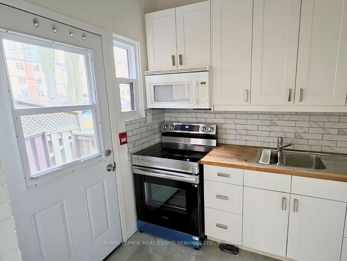 118 Pembroke Street, Unit 1 thumbnail 4