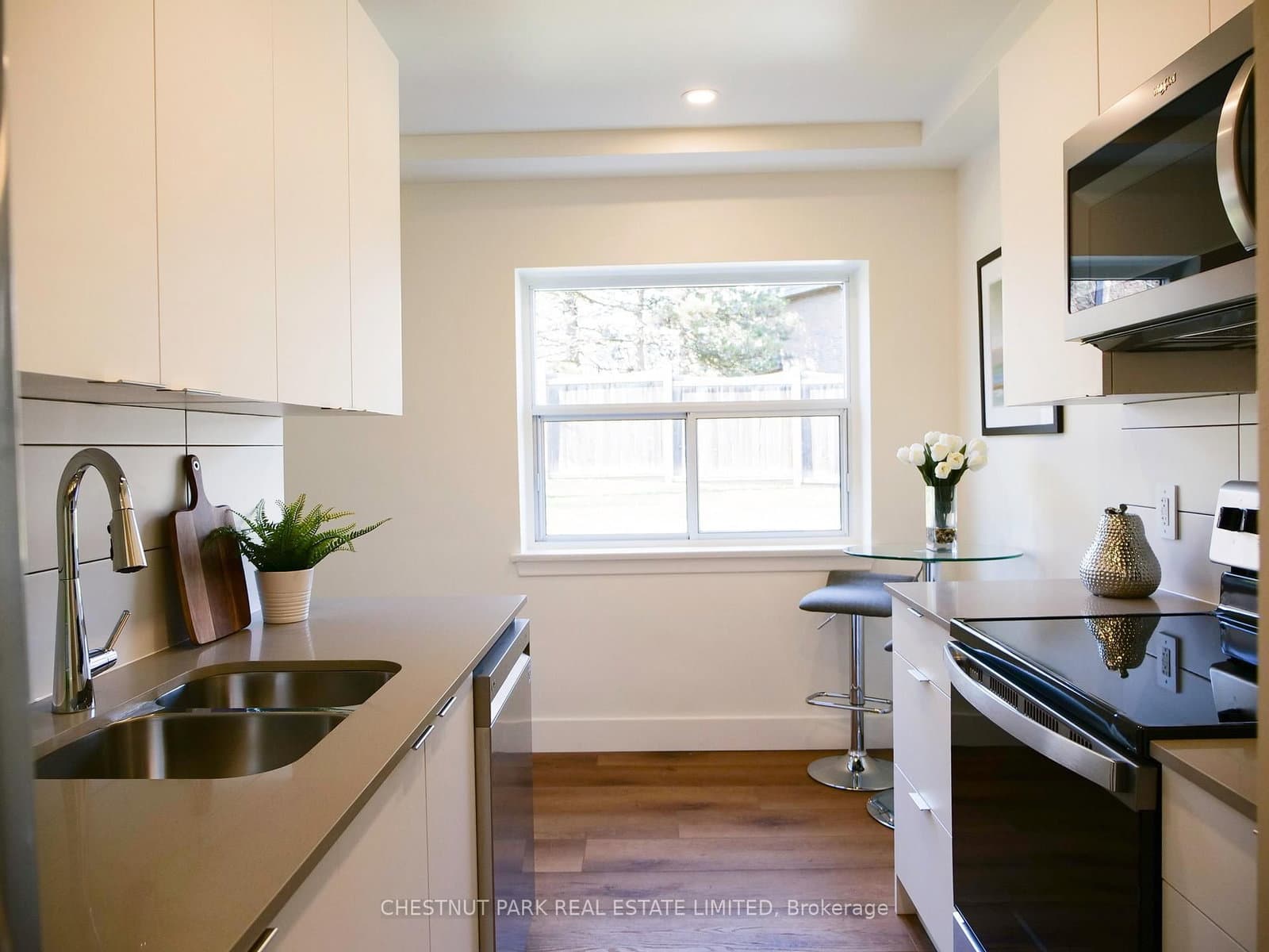 6 Wingreen Court, Unit 3 thumbnail 4