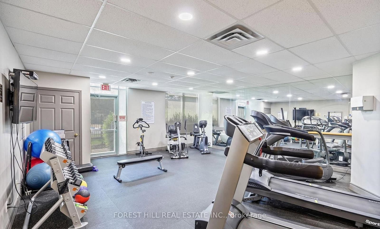 2 Covington Road, Unit 401 thumbnail 18