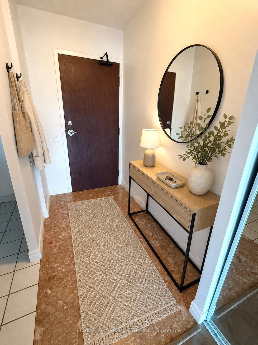2 Covington Road, Unit 401 thumbnail 4
