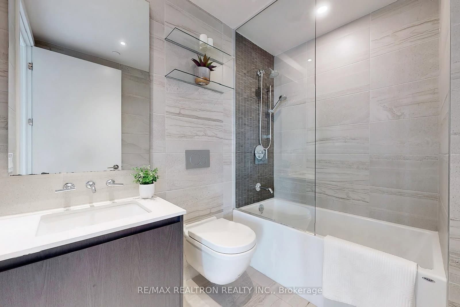 81 Wellesley Street E, Unit 2001 thumbnail 23