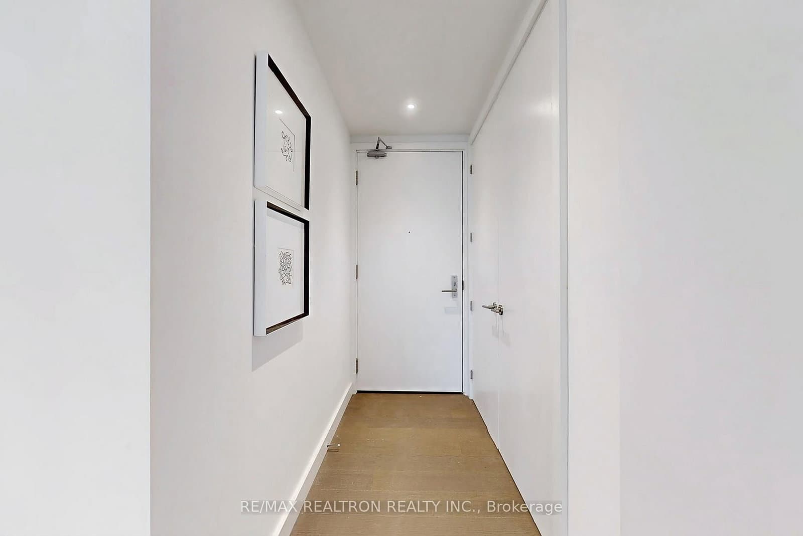 81 Wellesley Street E, Unit 2001 thumbnail 25
