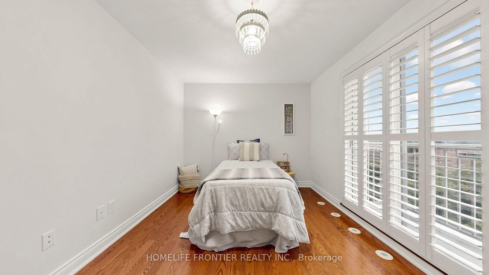 30 Clairtrell Road thumbnail 27