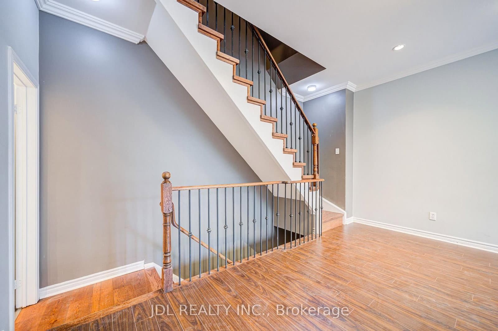 11 Everson Drive, Unit 610 thumbnail 15