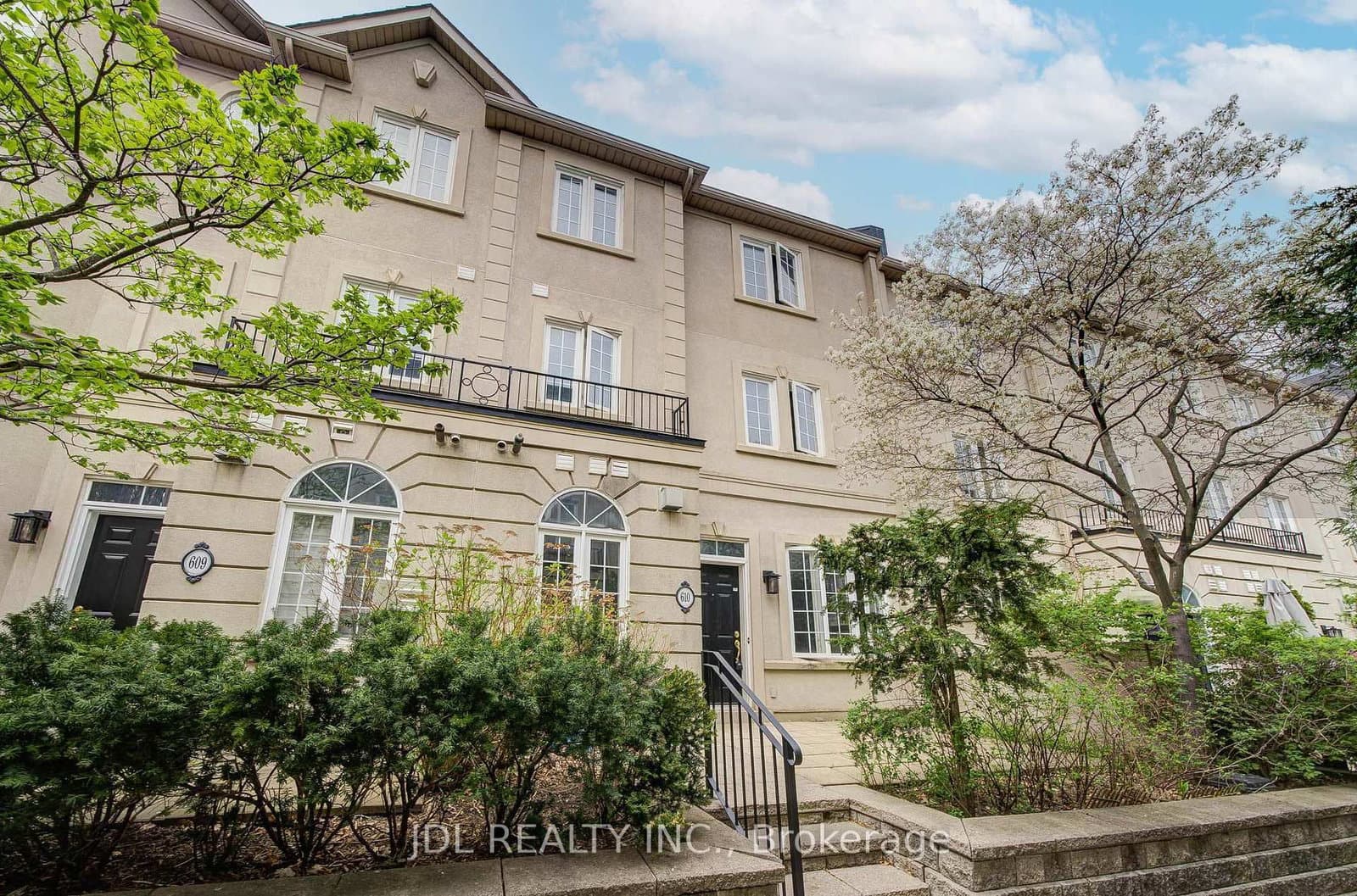 11 Everson Drive, Unit 610 thumbnail 2