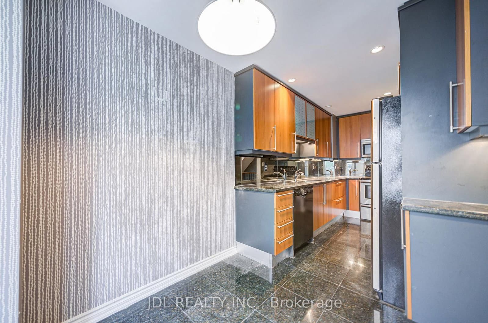 11 Everson Drive, Unit 610 thumbnail 20