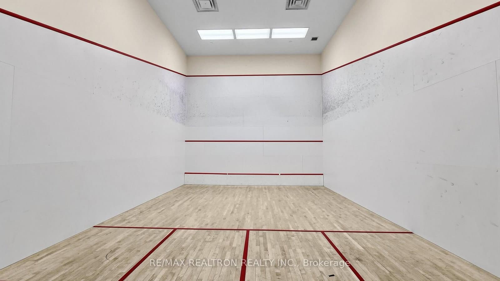 33 Bay Street, Unit 2211 thumbnail 33