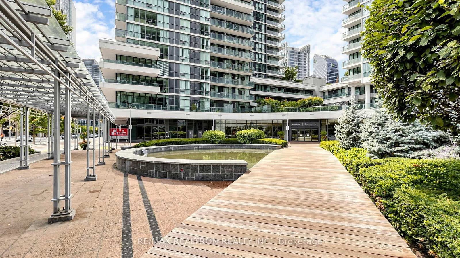 33 Bay Street, Unit 2211 thumbnail 44