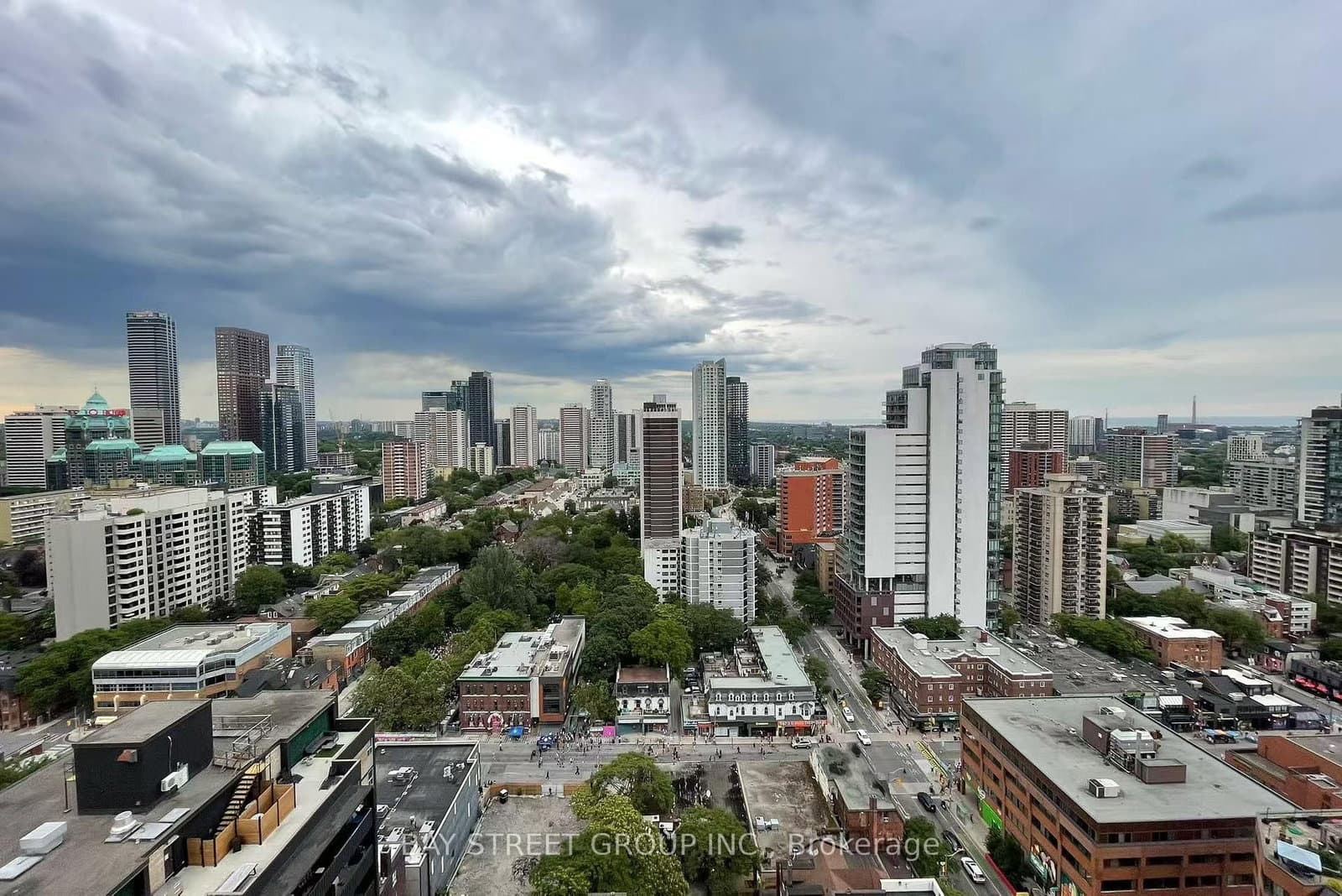 50 E Wellesley Street E, Unit 3004 thumbnail 15