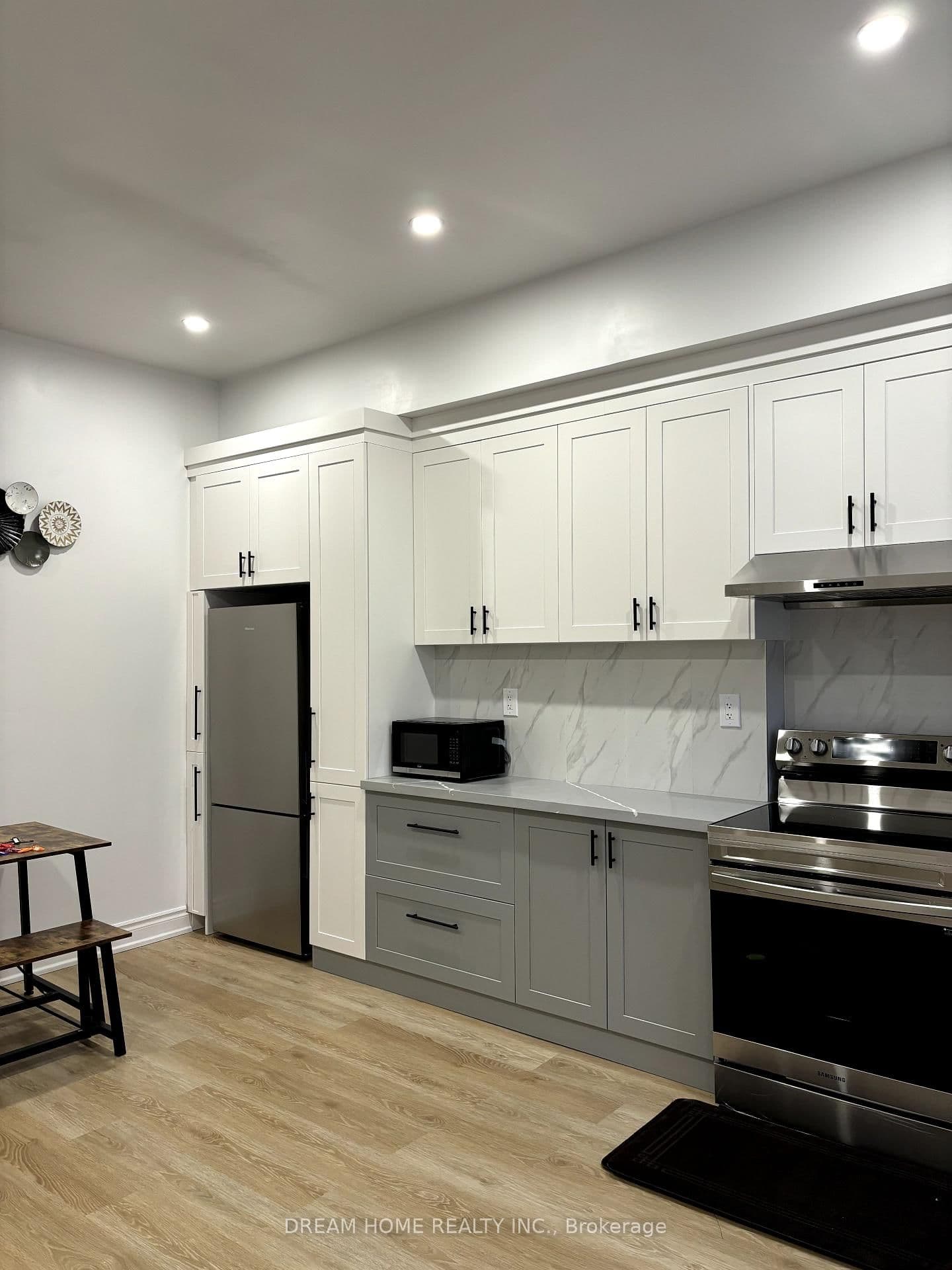 337 Mutual Street, Unit 101 thumbnail 2