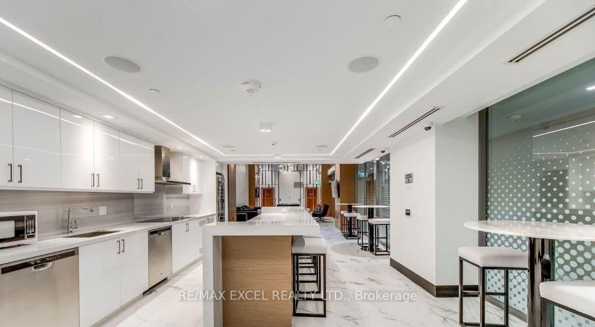 15 Queens Quay E, Unit 1303 thumbnail 15