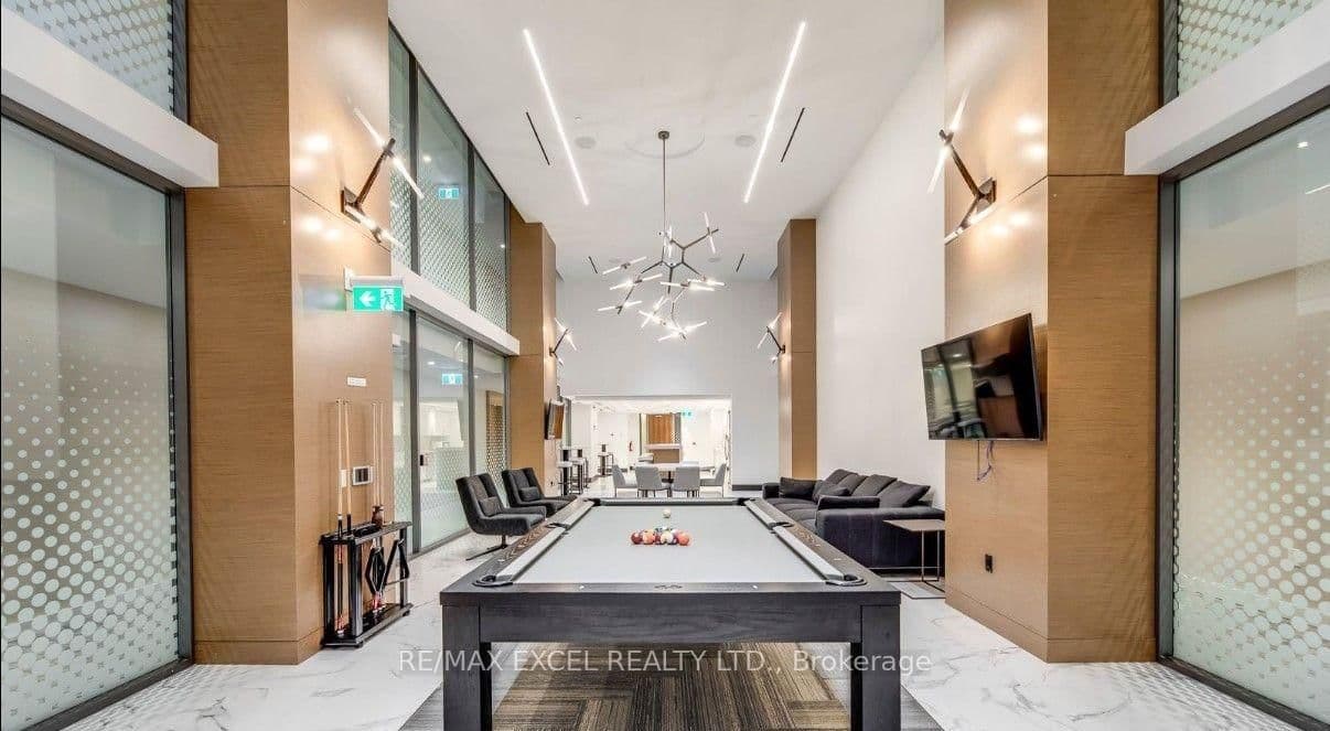 15 Queens Quay E, Unit 1303 thumbnail 16