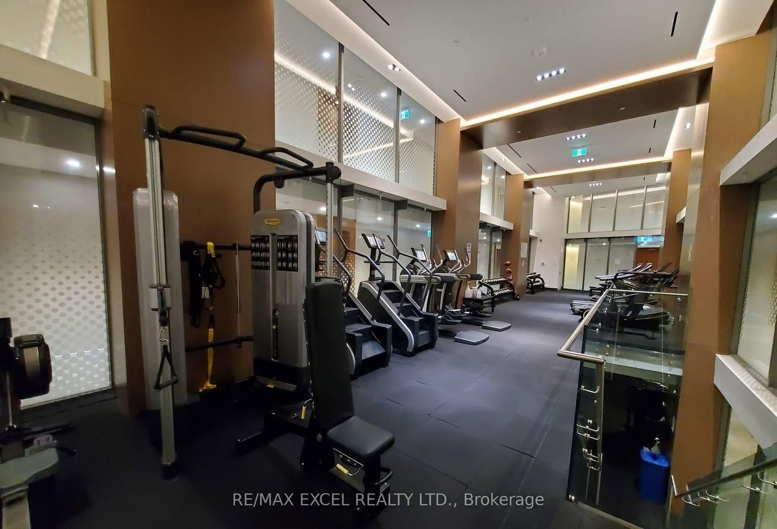 15 Queens Quay E, Unit 1303 thumbnail 18