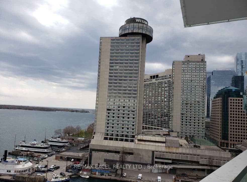 15 Queens Quay E, Unit 1303 thumbnail 7