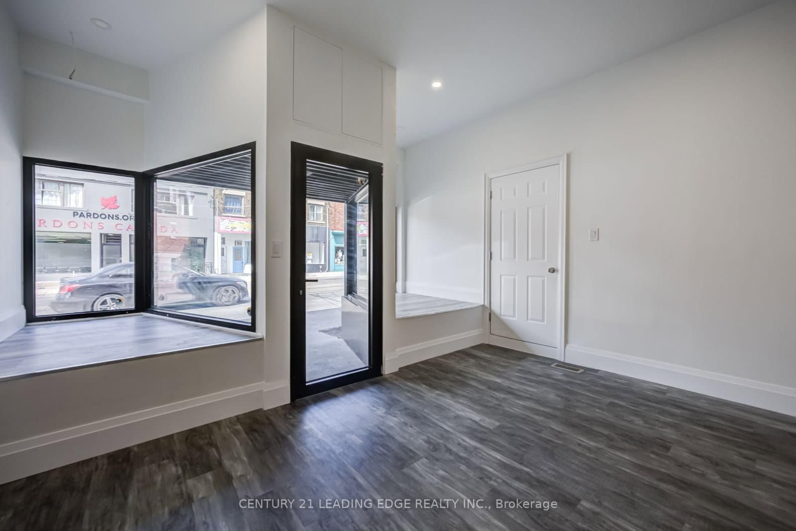 1375 Bathurst Street, Unit Main/Basement thumbnail 3