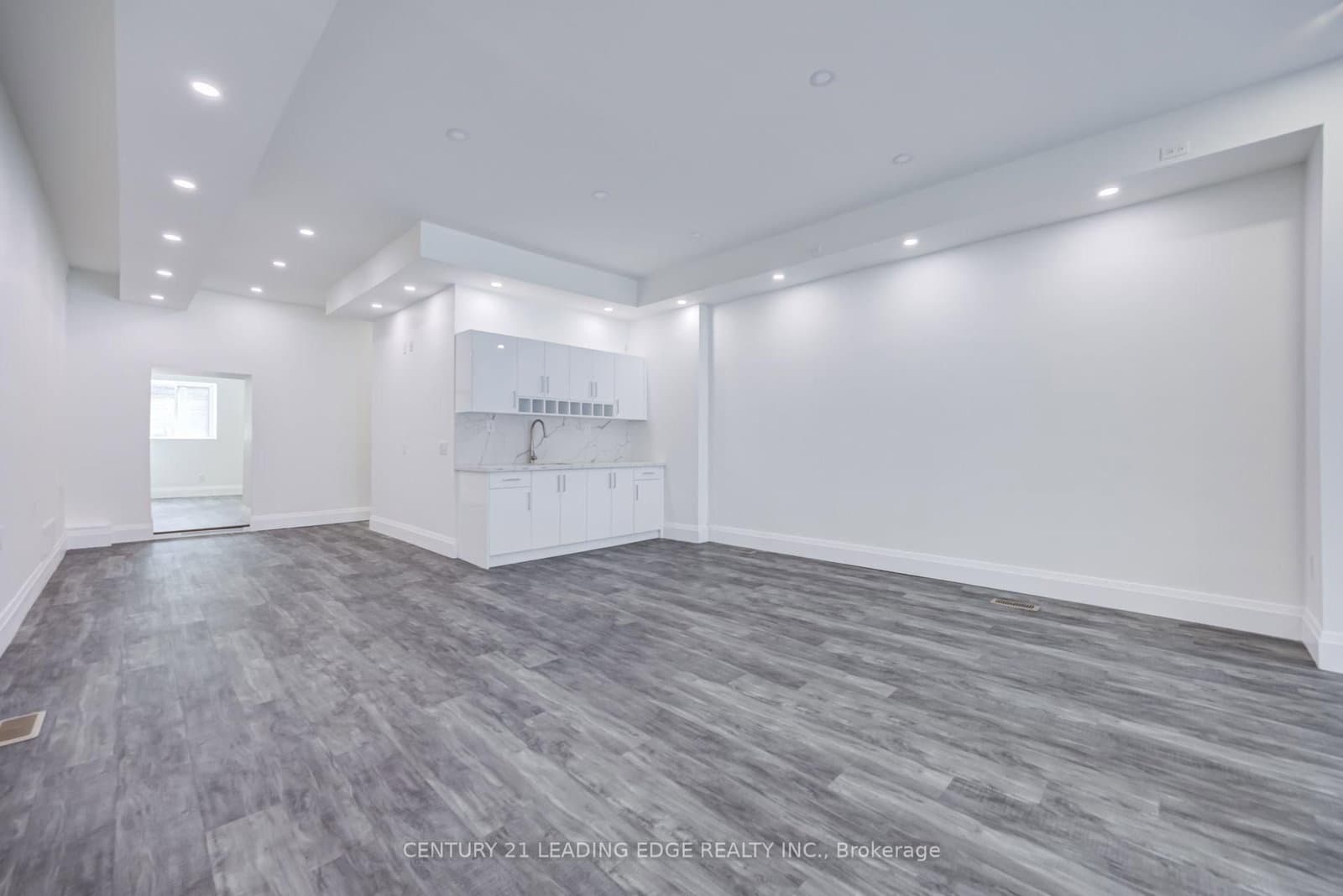 1375 Bathurst Street, Unit Main/Basement thumbnail 6