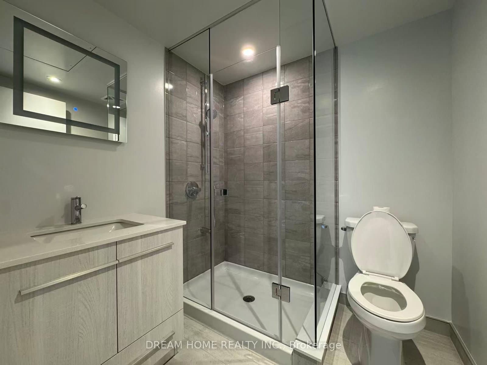 8 Cumberland Street, Unit 2002 thumbnail 9