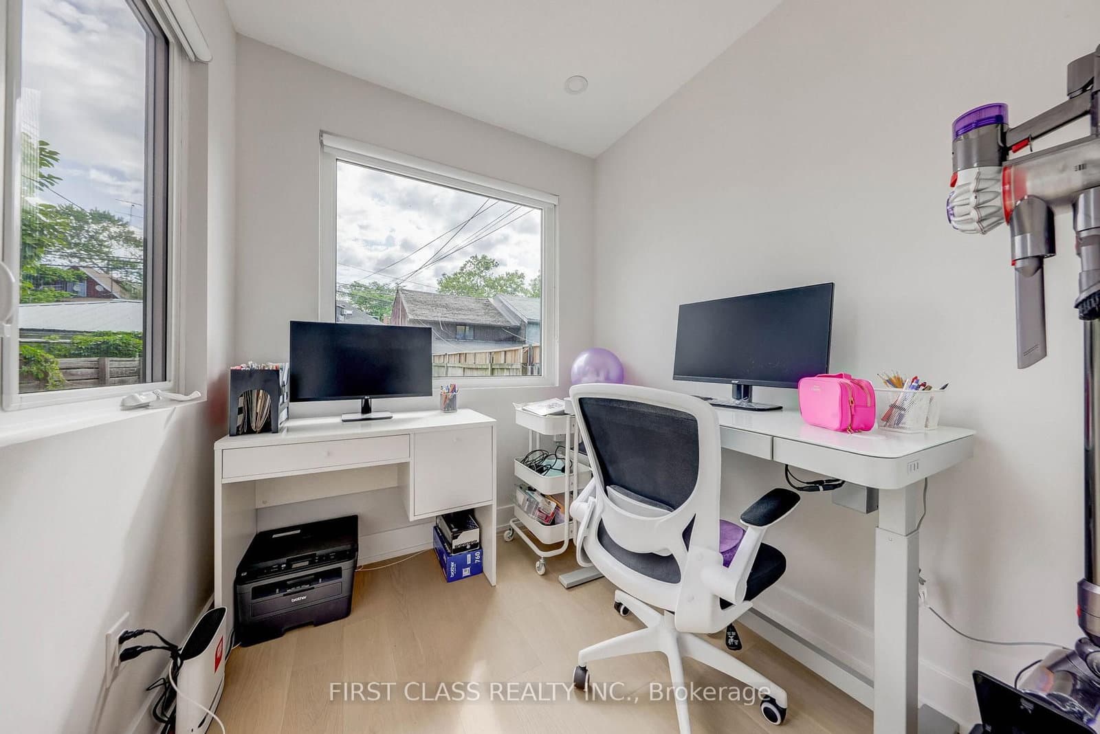 431 Roxton Road thumbnail 10